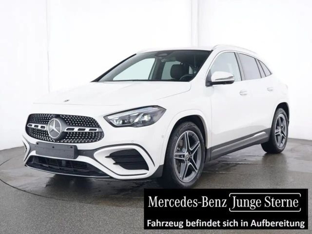 Mercedes-Benz GLA-Klasse GLA 200 AMG Line
