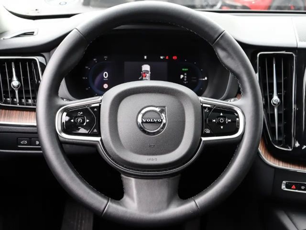 Volvo XC60 AWD T8 Twin Engine Recharge Plus Dark