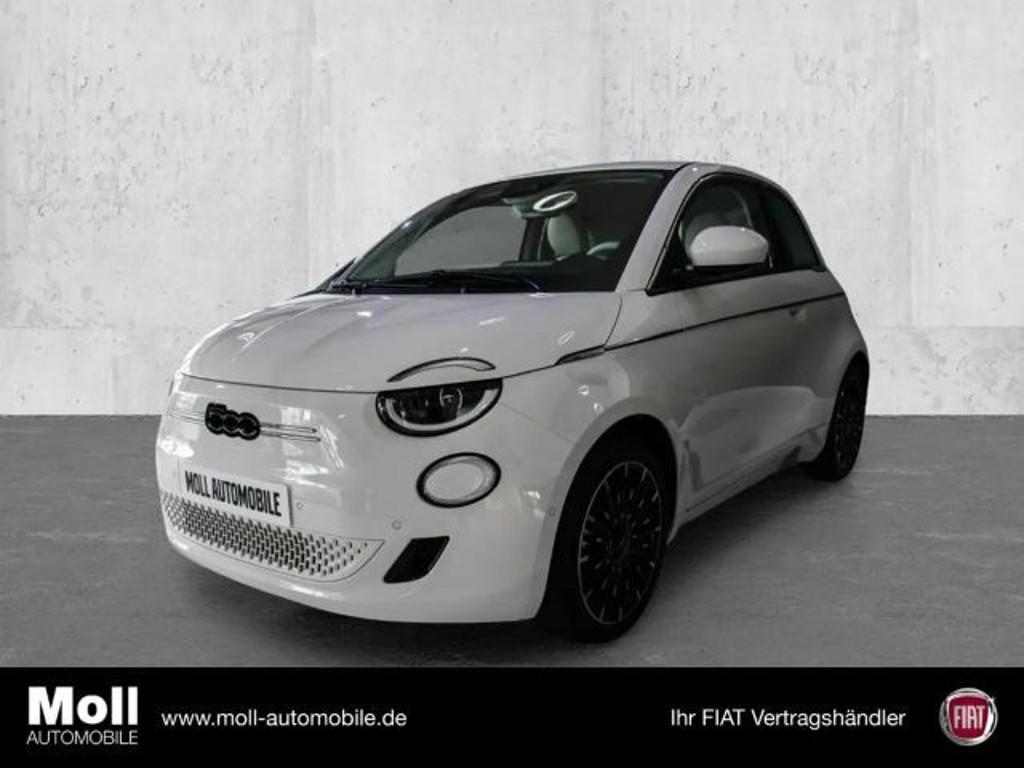Fiat 500e La Prima