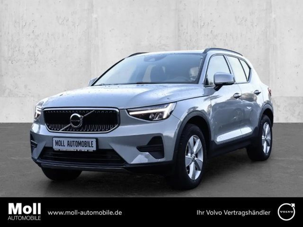 Volvo XC40 Essential 2WD Digitales Cockpit Soundsystem LED Sp
