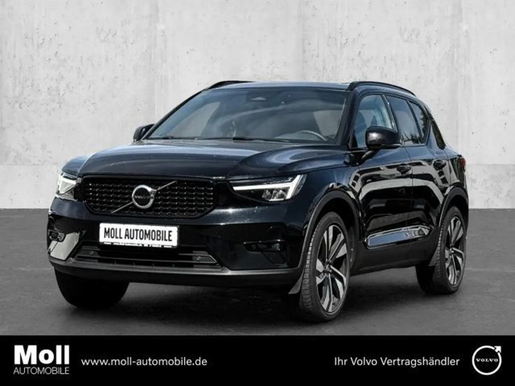 Volvo XC40 Ultimate Dark