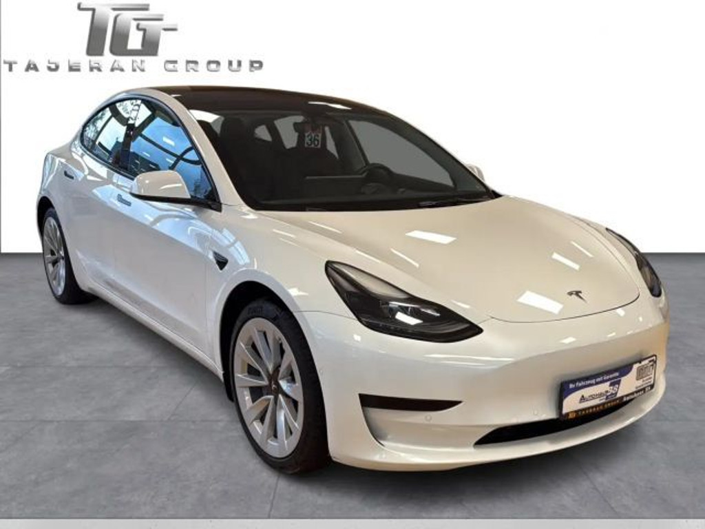 Tesla Model 3 Pano*ACC*WMP*ST-Heiz*R.Cam*Autopilot