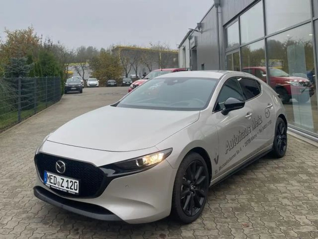 Mazda 3 S SkyActiv Homura