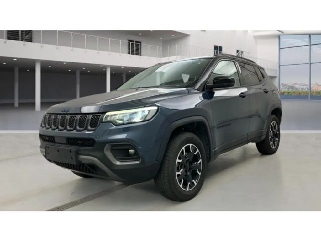 Jeep Compass Hybrid 4x4 Trailhawk