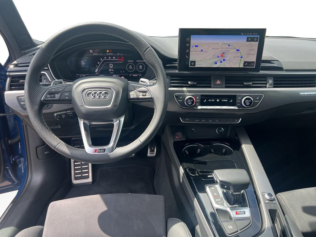 Audi RS4