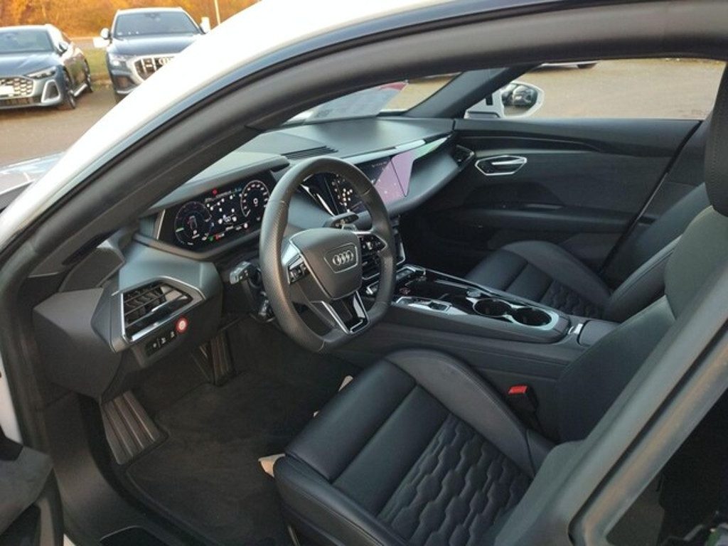 Audi e-tron GT