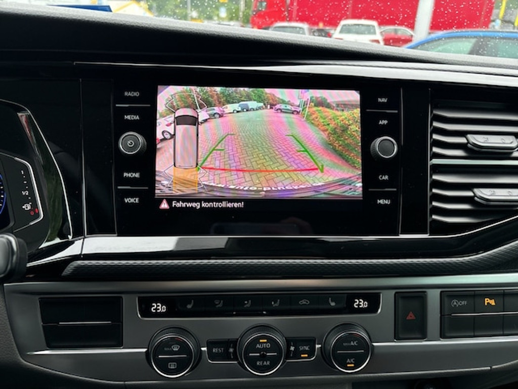 Volkswagen Caravelle