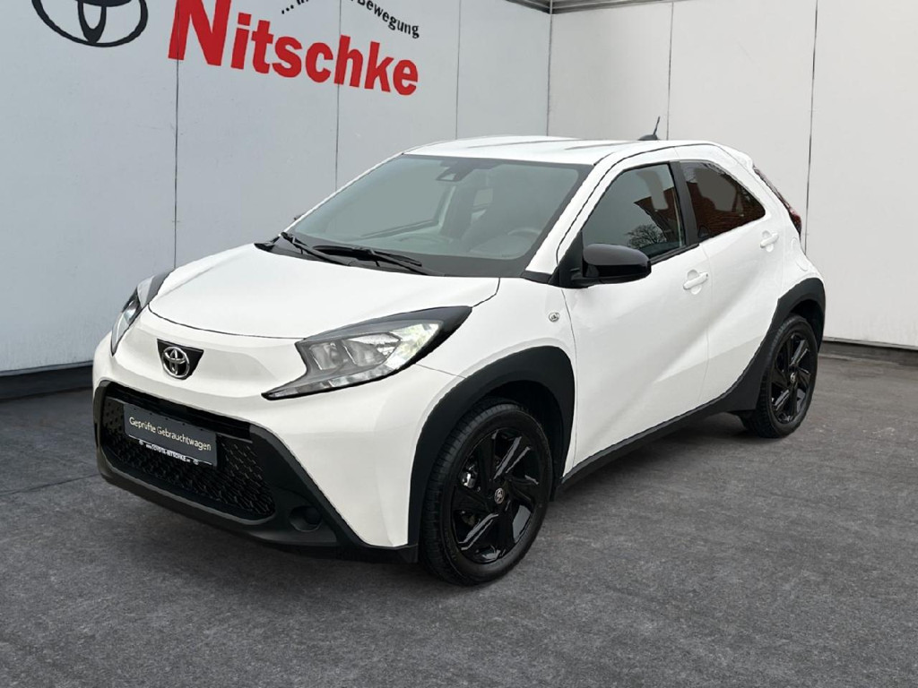 Toyota Aygo X Business 5-deurs Basis