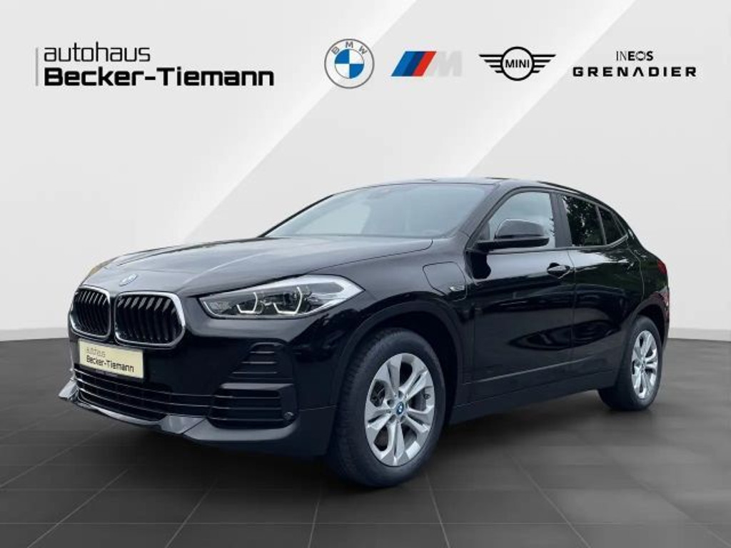 BMW X2 Coupé Advantage pakket xDrive25e
