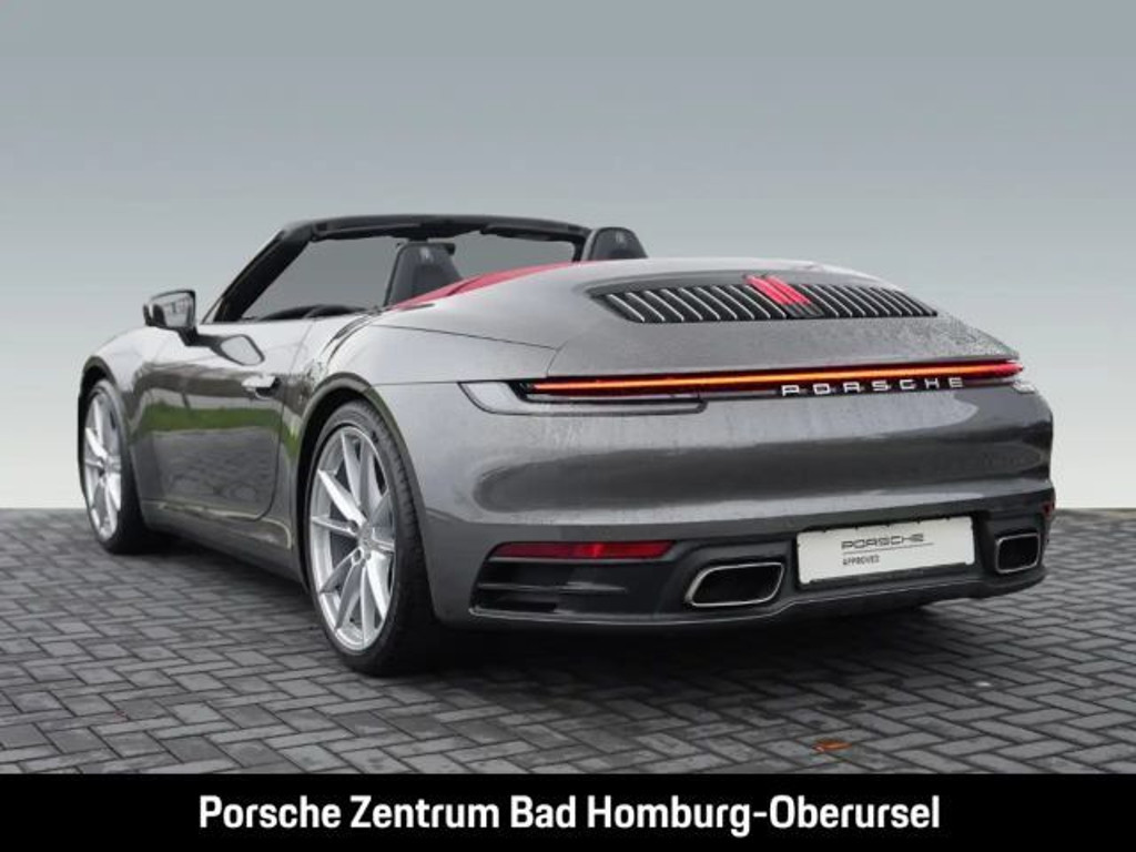 Porsche 992