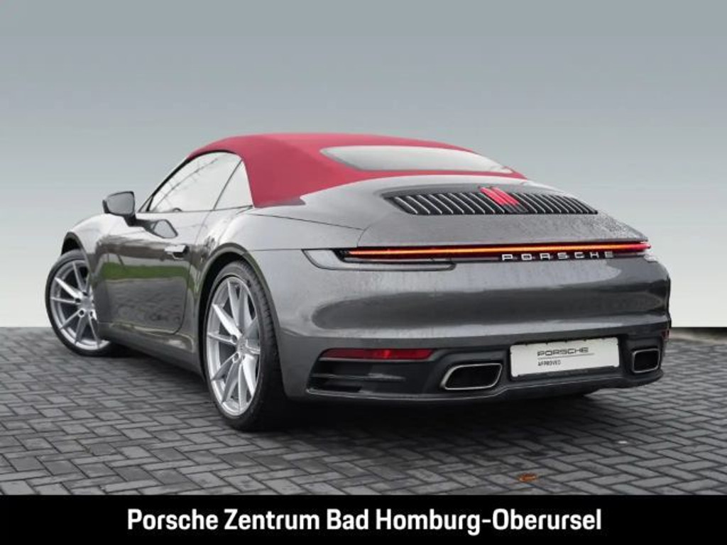 Porsche 992