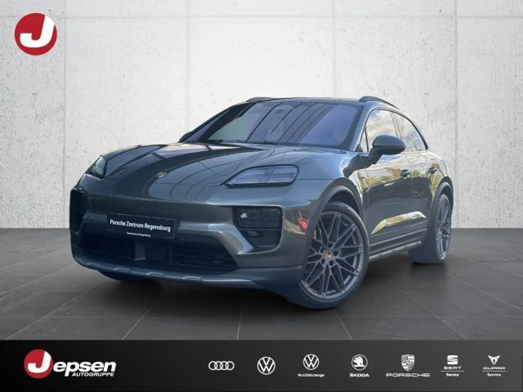 Porsche Macan 4