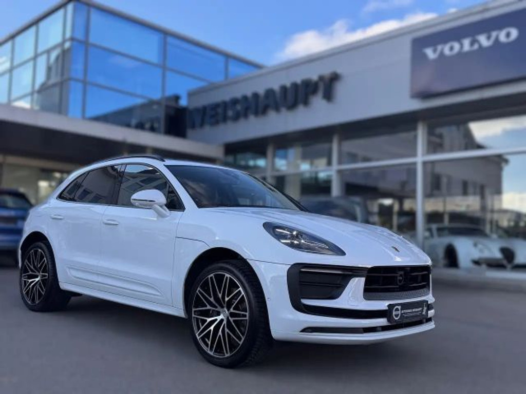 Porsche Macan Pano*ACC*BLIS*21Zoll*Standhzg*Lederp.*360°