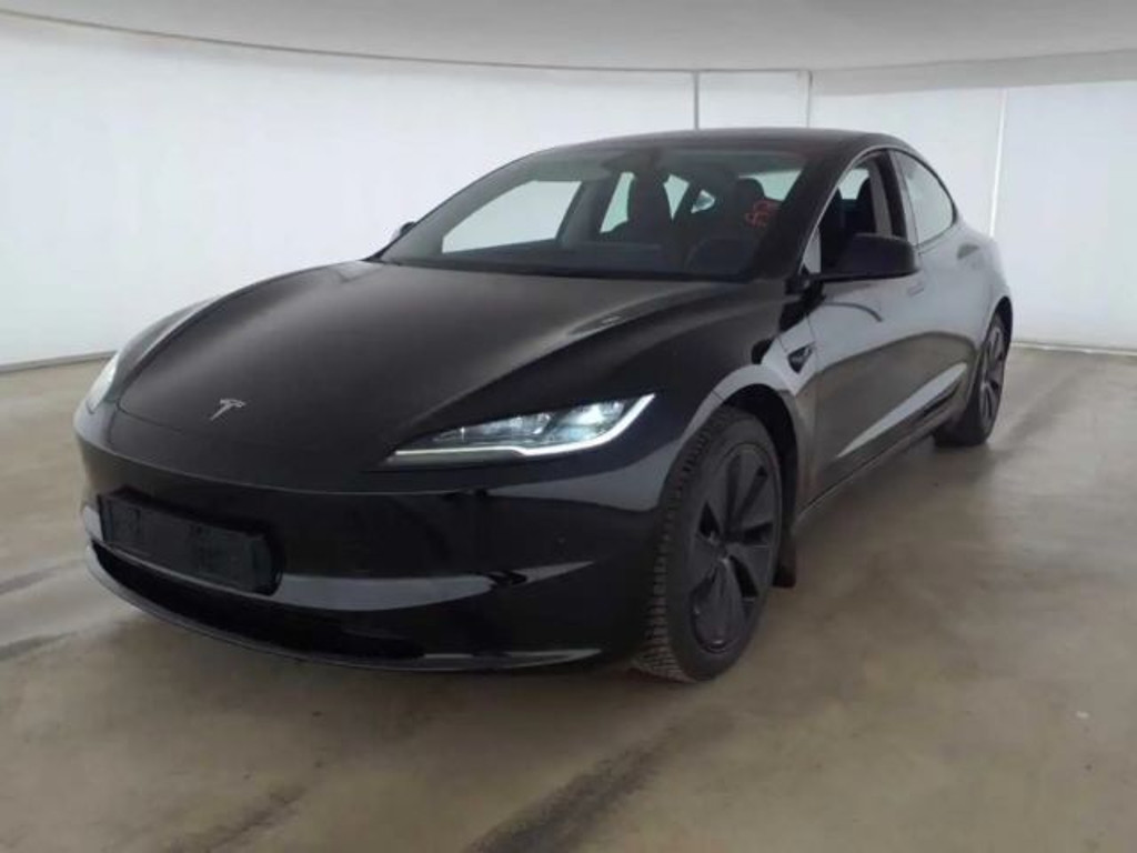 Tesla Model 3 Long Range Dual Motor AWD