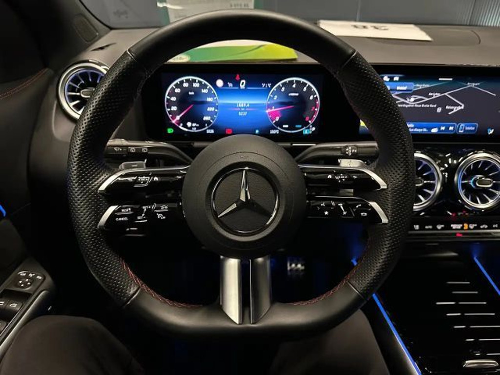 Mercedes-Benz GLA-Klasse
