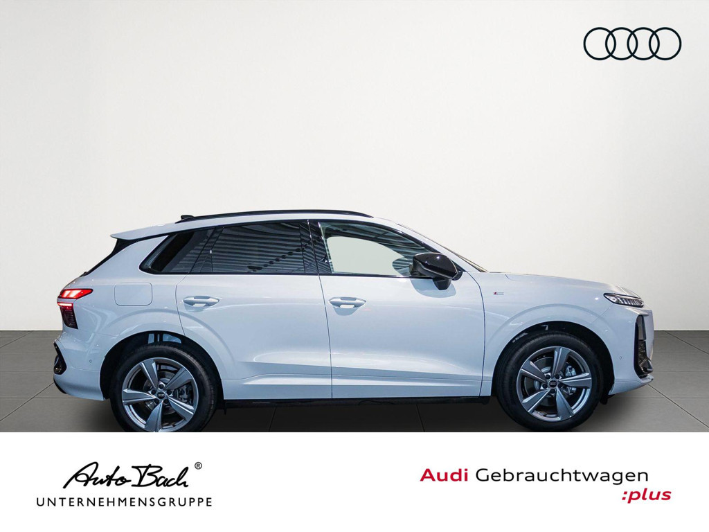 Audi Q3 S-Line S-Tronic