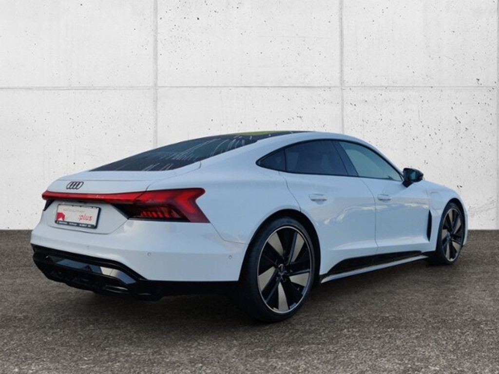 Audi e-tron GT