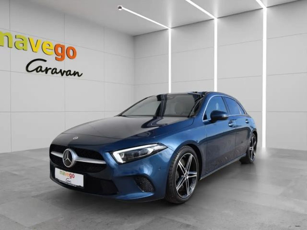 Mercedes-Benz A-Klasse A 220 Style A 220 d Hatchback