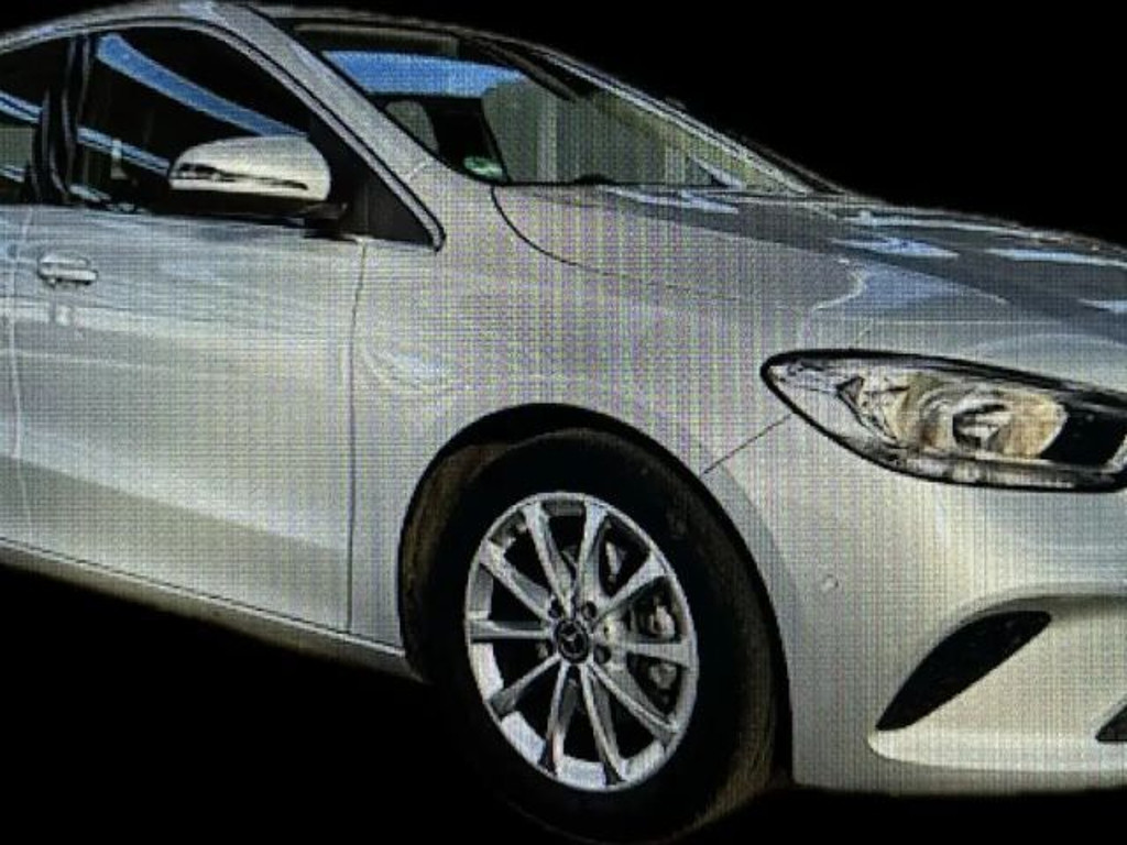 Mercedes-Benz B-Klasse B 180 Sedan