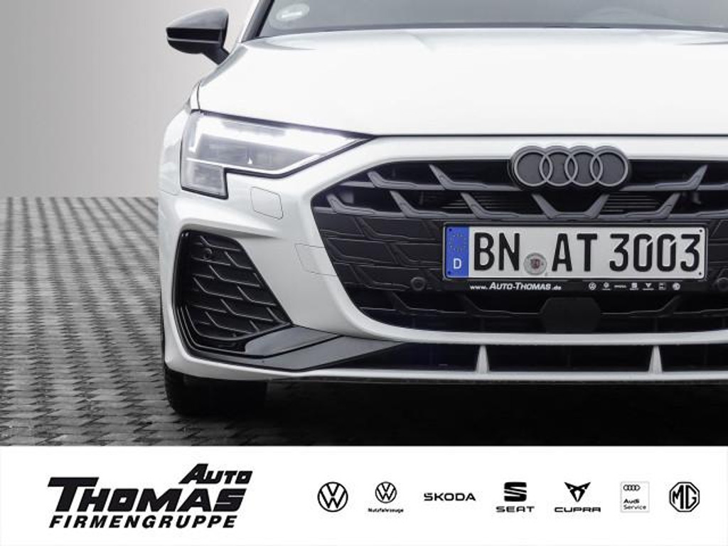 Audi A3 Sportback Sedan S-Line S-Tronic 35 TFSI