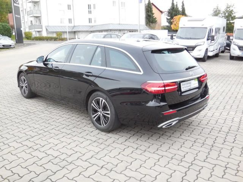 Mercedes-Benz E-Klasse E 220 E 220 d