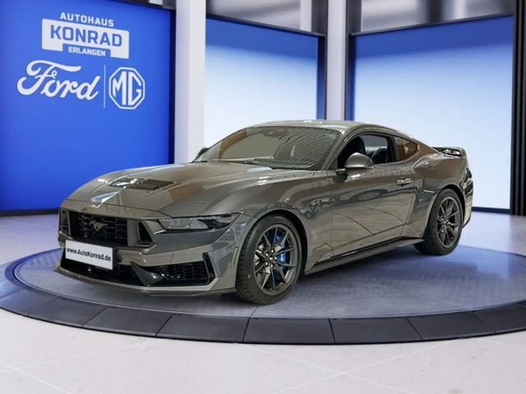 Ford Mustang Fastback GT 5.0 V8