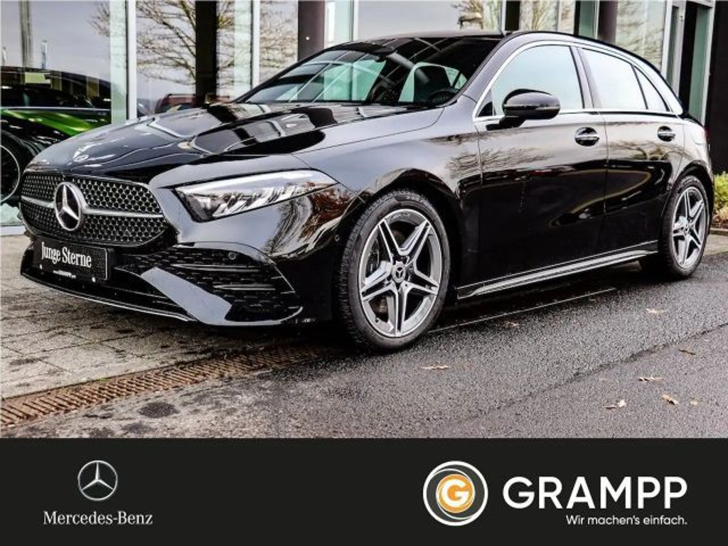 Mercedes-Benz A-Klasse A 220 AMG Line Premium A 220 d