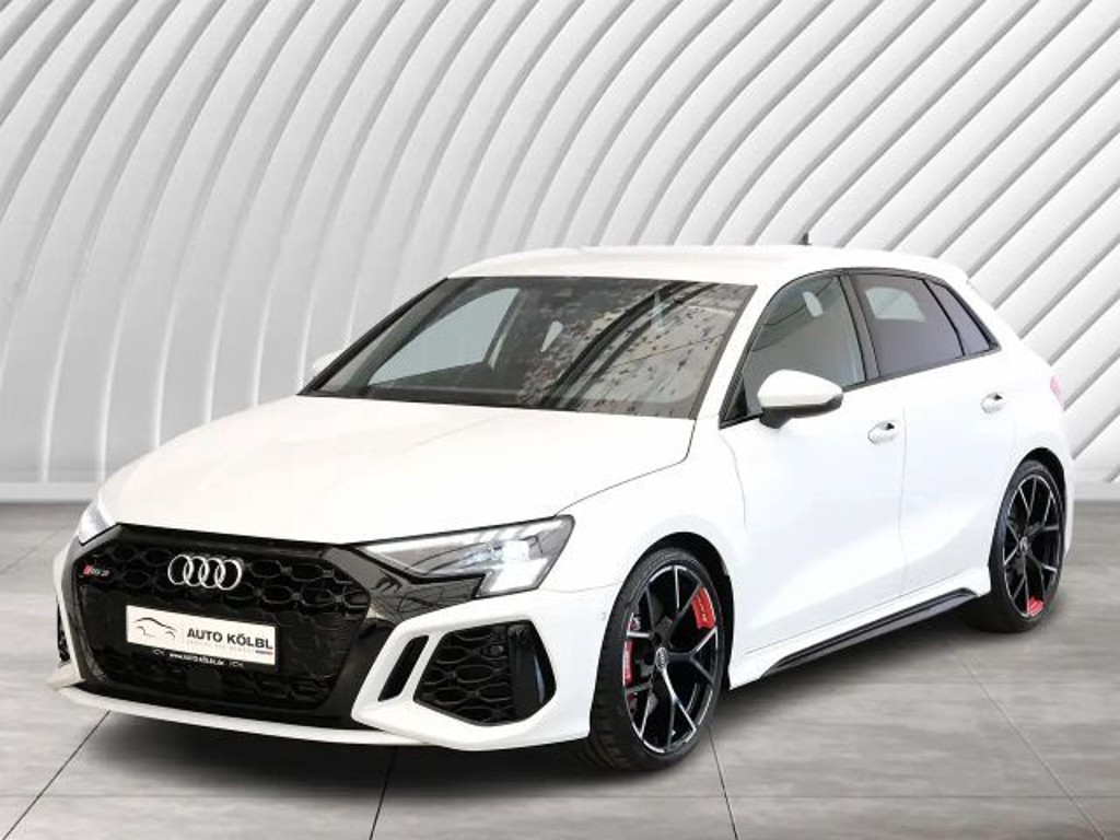 Audi RS3 Sportback Sedan Quattro