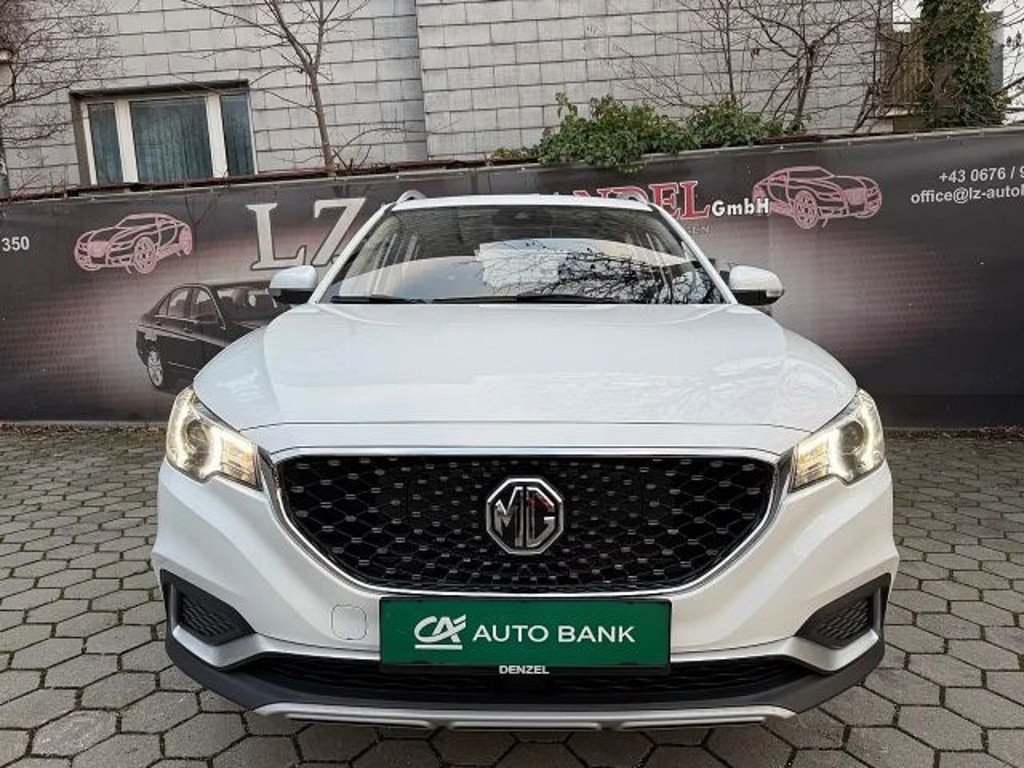 MG ZS