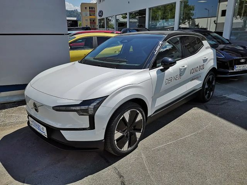 Volvo EX30 Extended range Single motor Ultra
