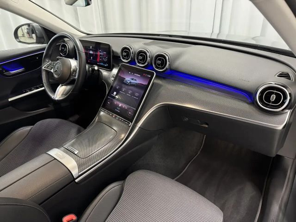 Mercedes-Benz C-Klasse C 200 4MATIC AVANTGARDE Sedan