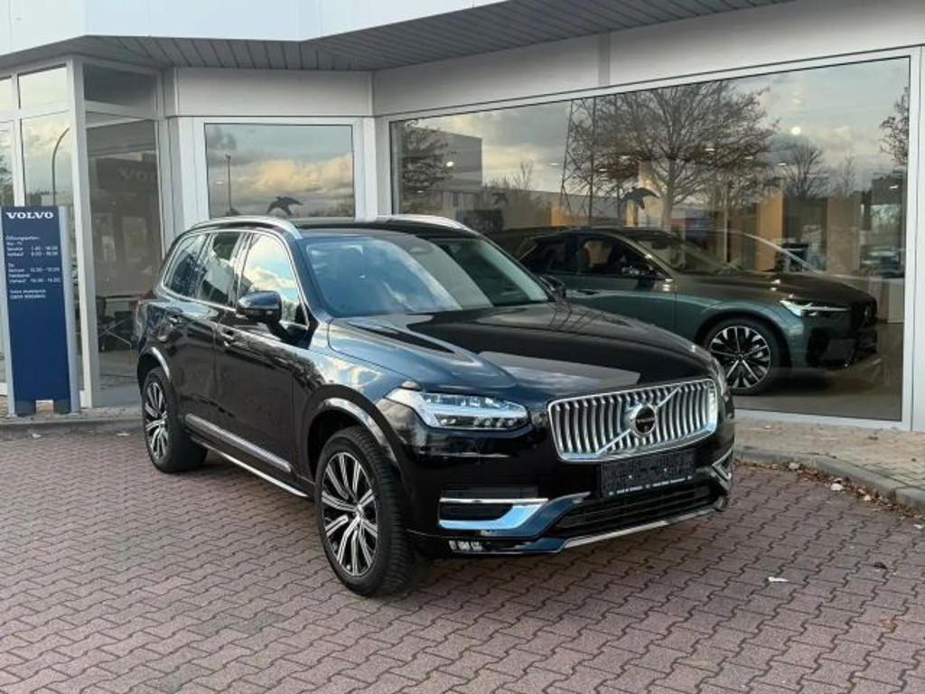 Volvo XC90 AWD Plus Bright