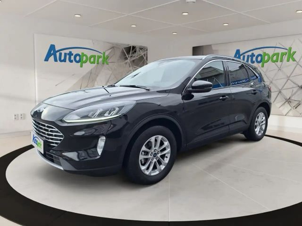 Ford Kuga Titanium Hybrid