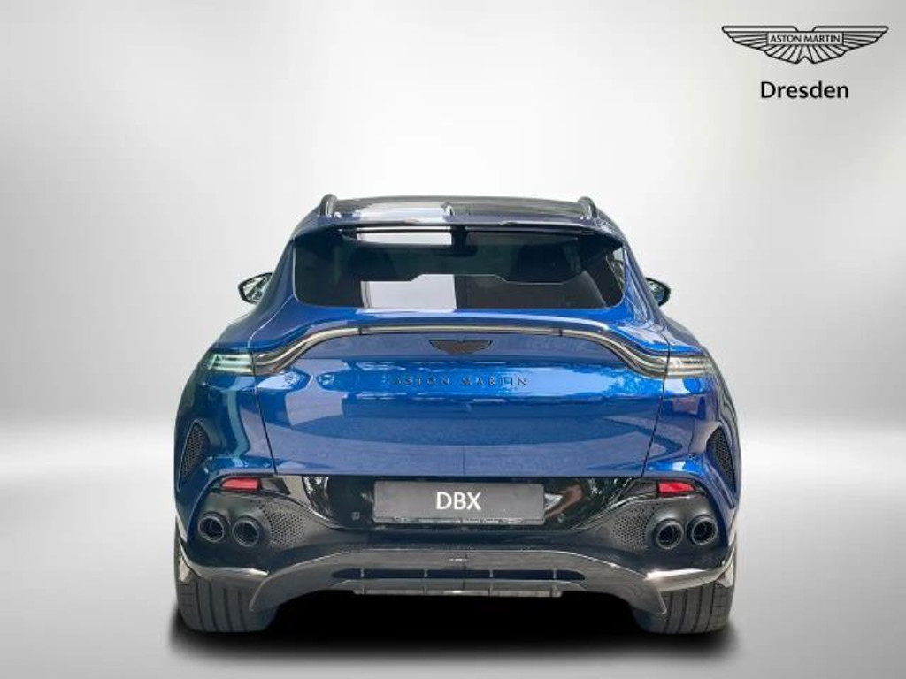 Aston Martin DBX