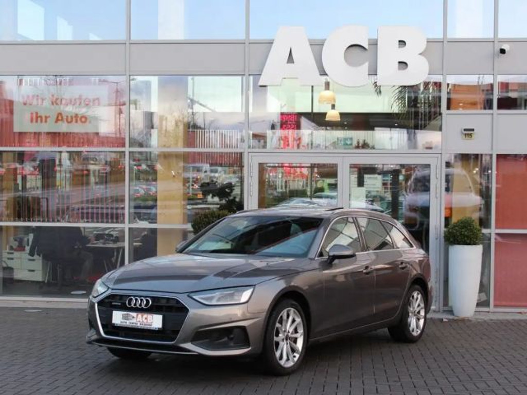 Audi A4 Avant Quattro S-Line 40 TDI
