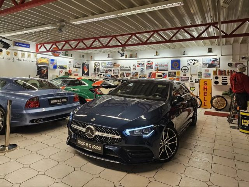 Mercedes-Benz CLA-Klasse CLA 250 4MATIC AMG Line Sedan