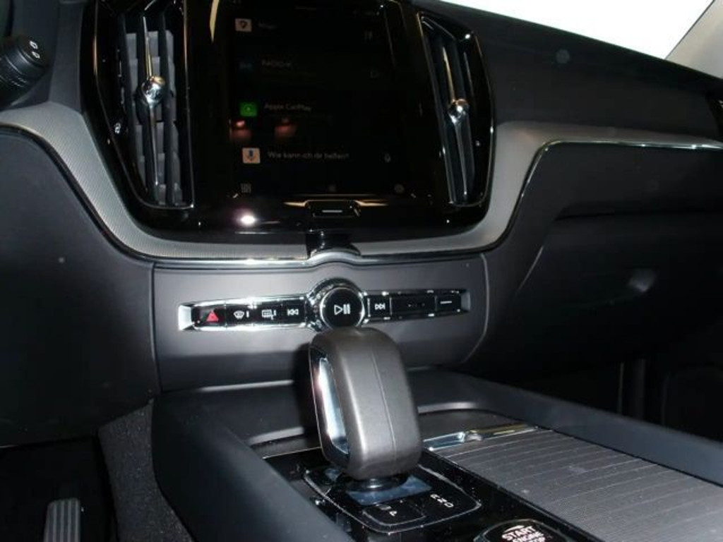 Volvo XC60 AWD T6 Recharge Plus