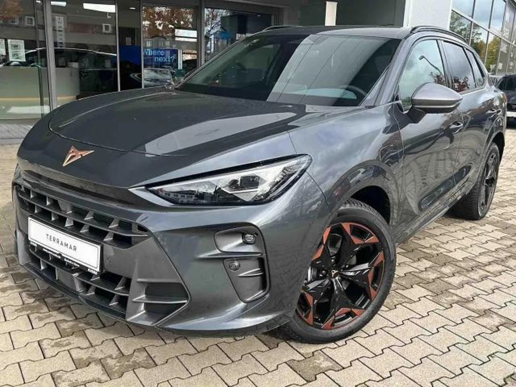 Cupra Terramar 1.5 e-Hybrid
