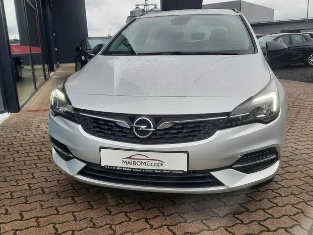 Opel Astra Sports Tourer Edition