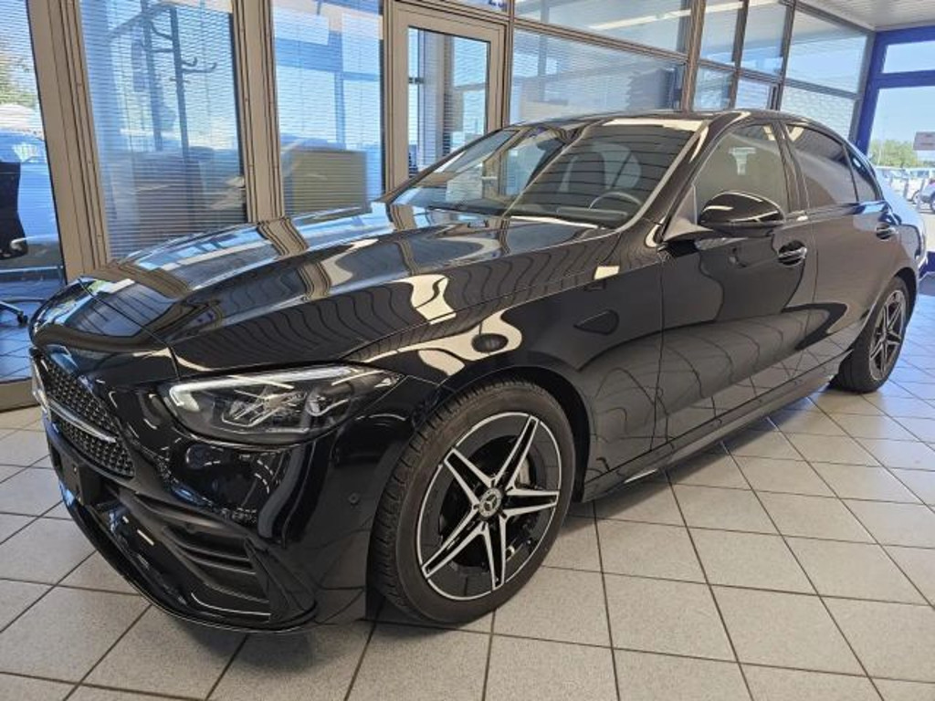 Mercedes-Benz C-Klasse C 200 AMG Line Sedan