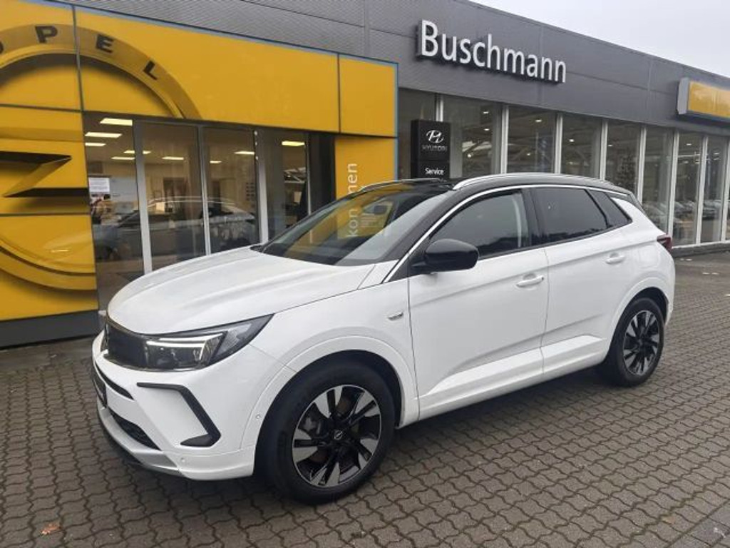 Opel Grandland X Innovation Ultimate Hybrid