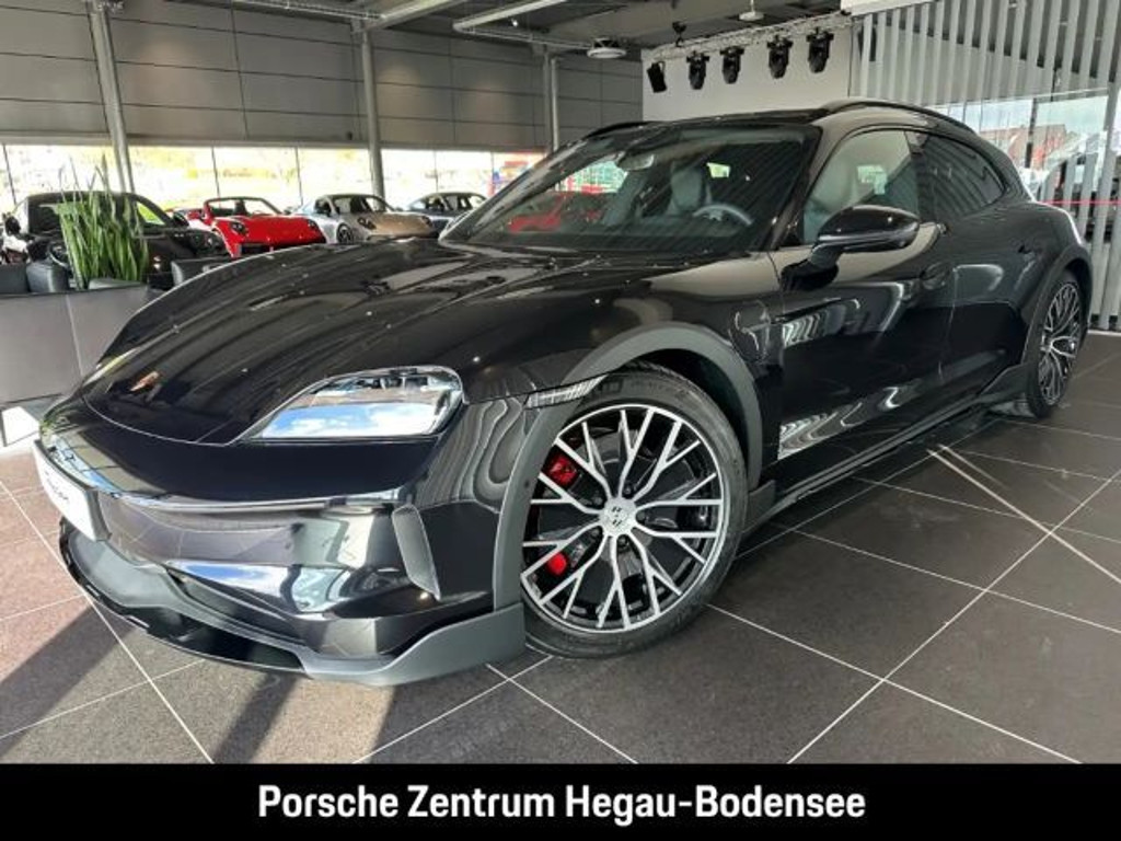 Porsche Taycan 4S Cross Turismo