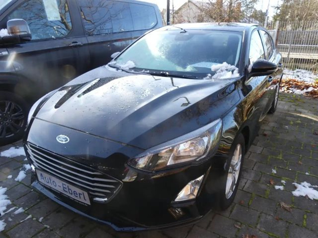 Ford Focus Lim5trg Navi/RFK/WinterPaket+Ski-Durchlade