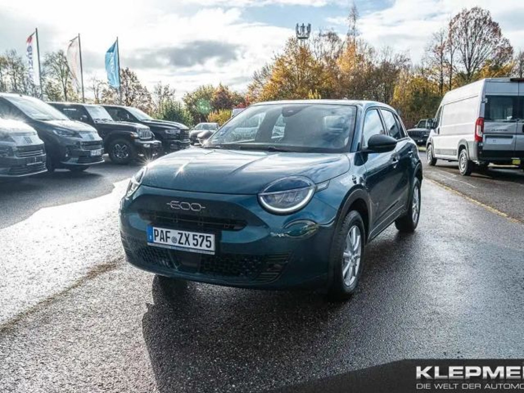 Fiat 600e Hybrid MY25