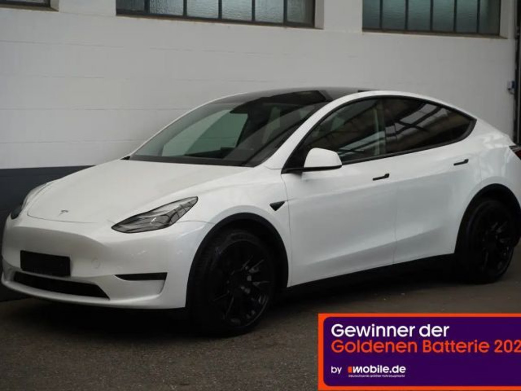 Tesla Model Y Long Range AWD