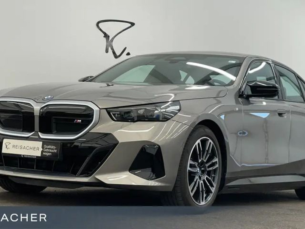 BMW i5 xDrive Sedan M60