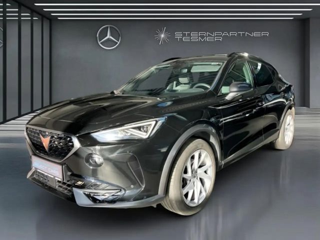 Cupra Formentor Basis e-Hybrid Pano+CarPlay+Ambiente+A