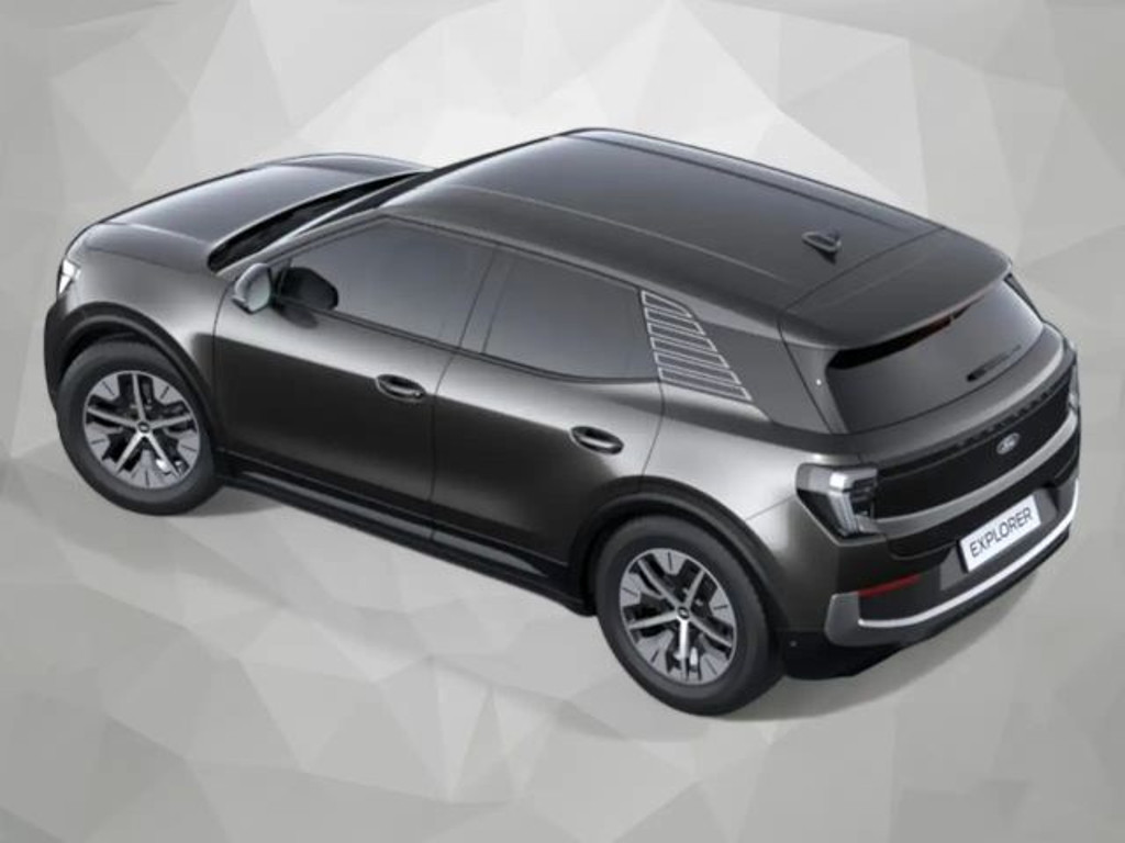 Ford Explorer Extended range