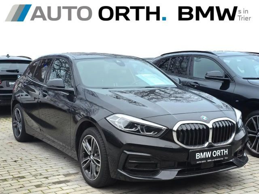 BMW 1 Serie 118 Sport Line Sedan 118i