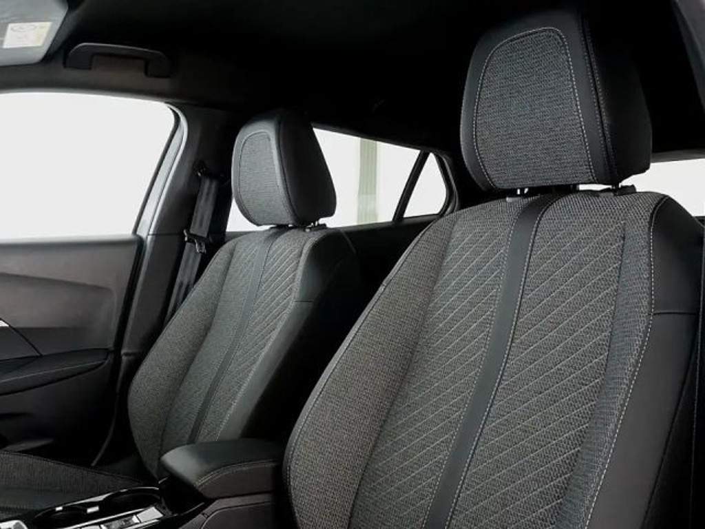 Peugeot 2008 Allure Pack PureTech